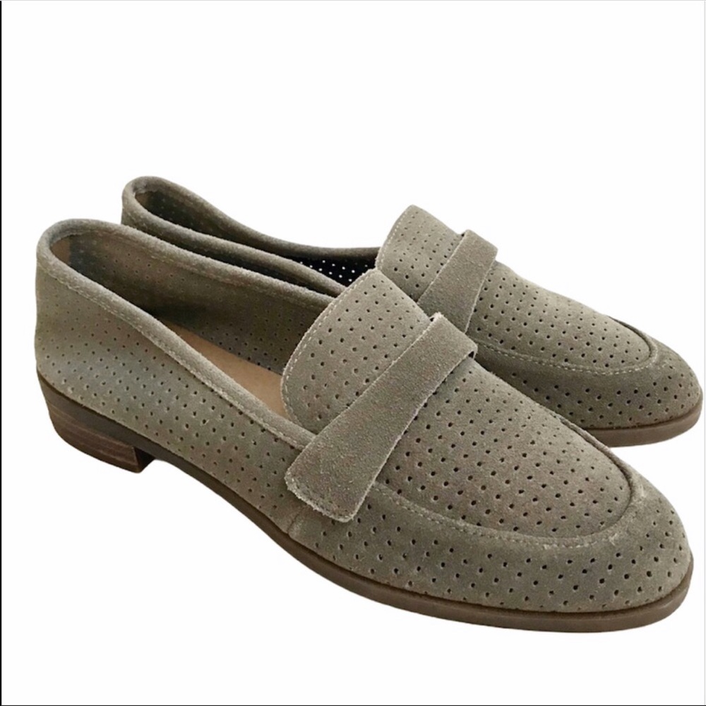 Lucky Brand CAVIEP Perforated Suede Taupe Loafer - Picture 3 of 12